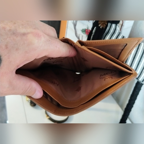 MCM Wallet Cognac - Picture 6 of 10